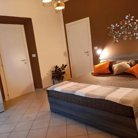 Le Viottole Apartment *