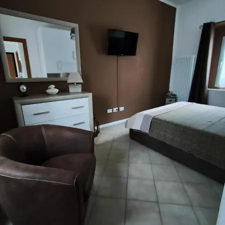 Le Viottole Apartment *